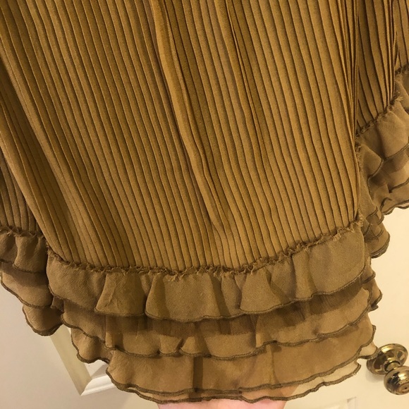 J. Crew sleeveless blouse in a pretty brown/green - Picture 3 of 4